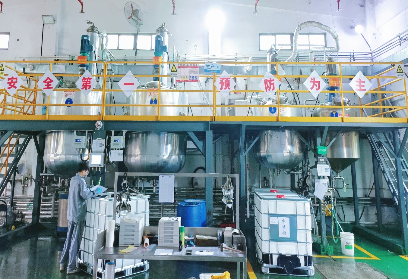 解锁地坪新境界 | 彩田化工为您打造高品质地面解决方案